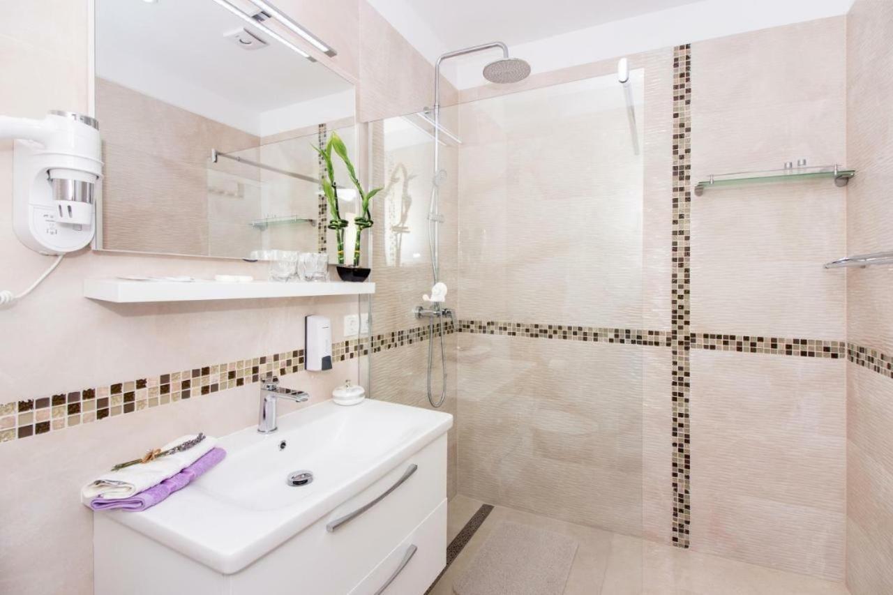 Ferienwohnung Luxury Marijana Split Exterior foto